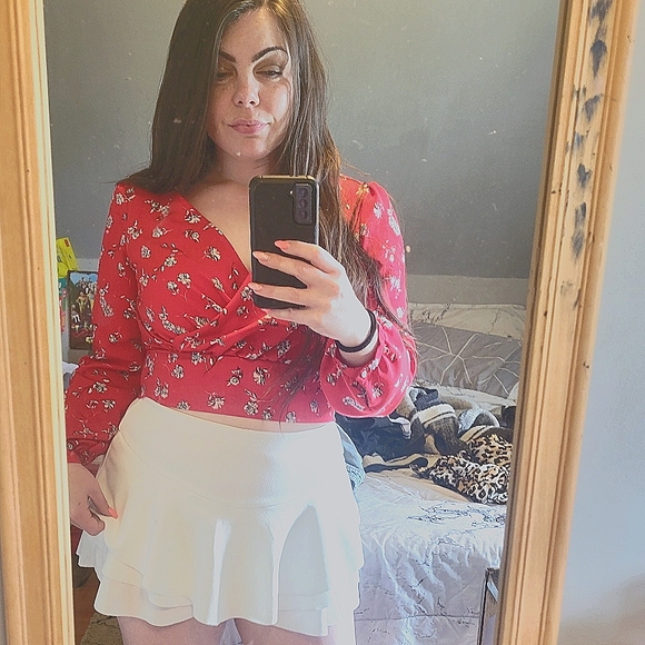 Meet your Posher, Kyla - Picture 1 of 1